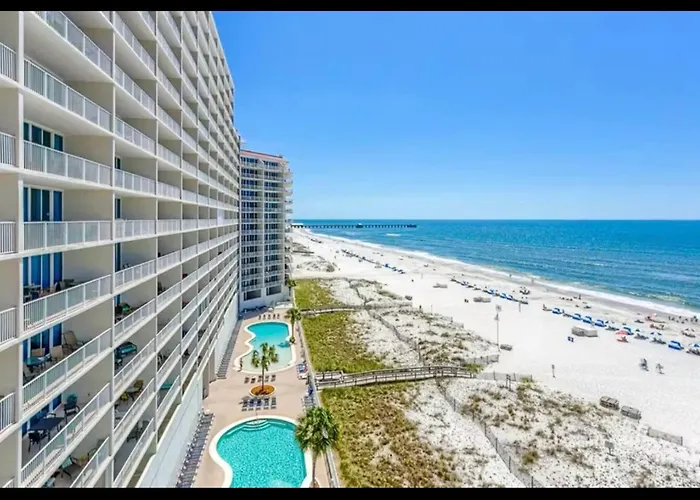 Lighthouse #1109 - 1 Bedroom + Bunk Newly Renovated! Apartment *