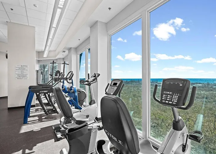 Lighthouse #1109 - 1 Bedroom + Bunk Newly Renovated! *